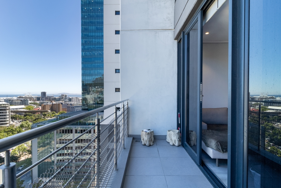 1 Bedroom Property for Sale in Cape Town City Centre Western Cape